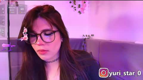 Yuri Stars online show from November 30, 2025, 2:43 pm