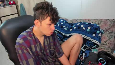 yurii_moody online show from April 24, 2026, 3:58 pm