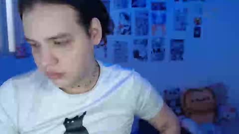 yuriko  online show from April 9, 2026, 6:02 pm