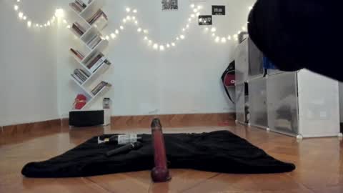 Snapshot of yury_sun chatting on December 16, 2024, 8:26 pm paola online show from December 16, 2024, 8:26 pm