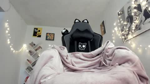 Snapshot of yury_sun chatting on December 22, 2024, 6:26 pm paola online show from December 22, 2024, 6:26 pm