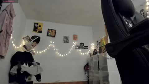 Snapshot of yury_sun chatting on February 16, 2025, 11:48 pm paola online show from February 16, 2025, 11:48 pm