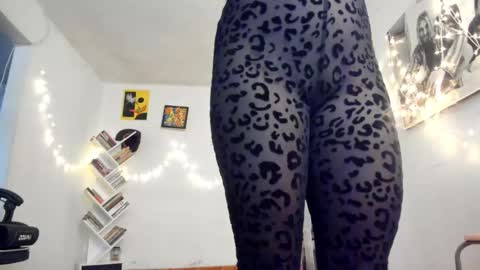 Snapshot of yury_sun chatting on February 20, 2025, 10:26 pm paola online show from February 20, 2025, 10:26 pm