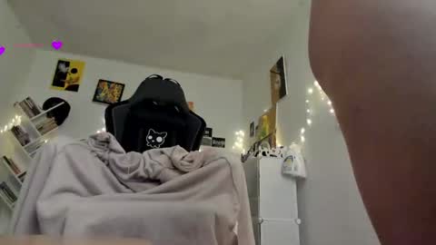 Snapshot of yury_sun chatting on March 6, 2025, 11:20 pm paola online show from March 6, 2025, 11:20 pm