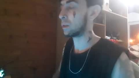 Yuumi online show from October 7, 2025, 3:25 am