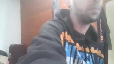 Yuumi online show from February 10, 2026, 5:50 pm