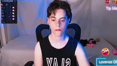 Yuyu online show from September 19, 2025, 6:19 pm