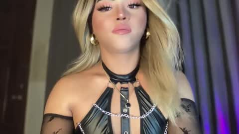 Miss Cali online show from March 3, 2025, 9:37 pm