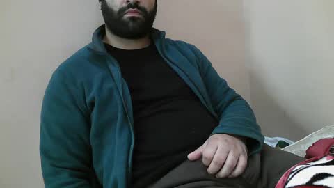 Snapshot of yxxtxxdentyk chatting on December 20, 2024, 5:57 am Bi BearXXX online show from December 20, 2024, 5:57 am