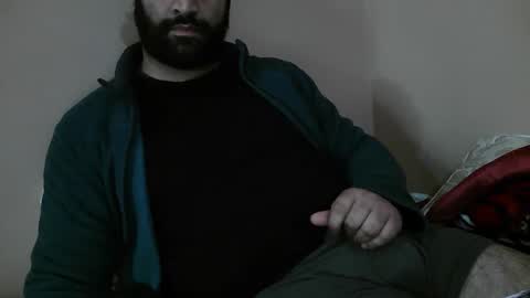 Snapshot of yxxtxxdentyk chatting on December 23, 2024, 6:11 am Bi BearXXX online show from December 23, 2024, 6:11 am