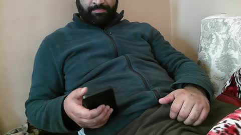 Snapshot of yxxtxxdentyk chatting on January 15, 2025, 6:33 am Bi BearXXX online show from January 15, 2025, 6:33 am