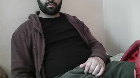 Snapshot of yxxtxxdentyk chatting on February 7, 2025, 5:31 am Bi BearXXX online show from February 7, 2025, 5:31 am