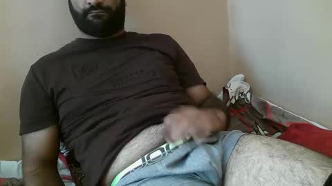 Snapshot of yxxtxxdentyk chatting on September 26, 2025, 4:49 am Bi BearXXX online show from September 26, 2025, 4:49 am