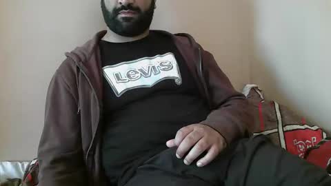 Snapshot of yxxtxxdentyk chatting on October 23, 2025, 5:51 am Bi BearXXX online show from October 23, 2025, 5:51 am