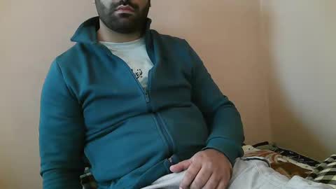 Snapshot of yxxtxxdentyk chatting on October 31, 2025, 6:03 am Bi BearXXX online show from October 31, 2025, 6:03 am