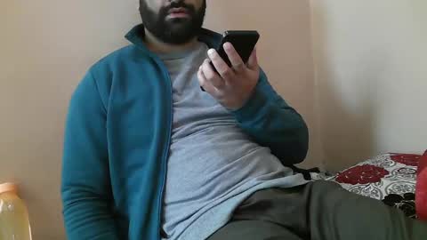 Snapshot of yxxtxxdentyk chatting on November 14, 2025, 5:28 am Bi BearXXX online show from November 14, 2025, 5:28 am