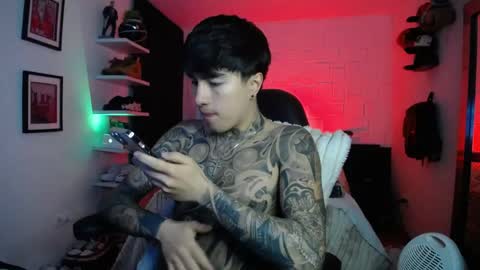 Snapshot of zac_muller1 chatting on May 15, 2026, 6:53 am zac_muller1 online show from May 15, 2026, 6:53 am