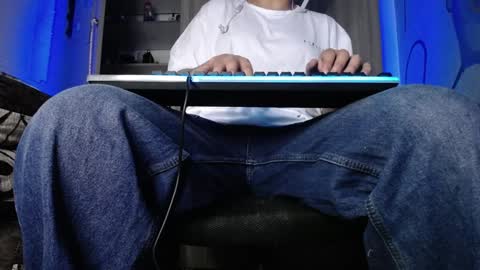 Snapshot of zac_watson chatting on February 6, 2025, 6:13 pm Zac Freelance model online show from February 6, 2025, 6:13 pm