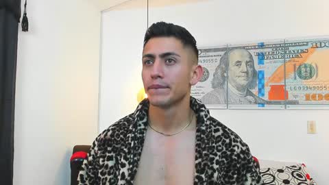 zachpri20 online show from January 2, 2025, 11:41 am