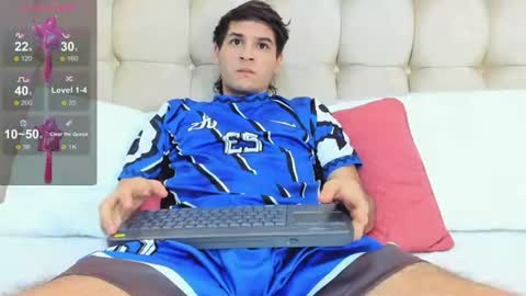 zack23__ online show from July 19, 2026, 3:43 am