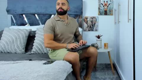 Snapshot of zack_froone chatting on June 1, 2026, 2:52 pm Richard online show from June 1, 2026, 2:52 pm