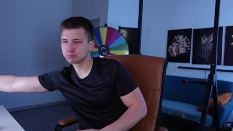 ZACK GILLIAN online show from May 24, 2026, 4:23 pm