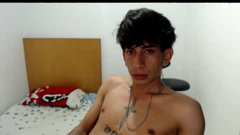Snapshot of zack_kingg chatting on April 21, 2026, 5:06 pm Zack King online show from April 21, 2026, 5:06 pm