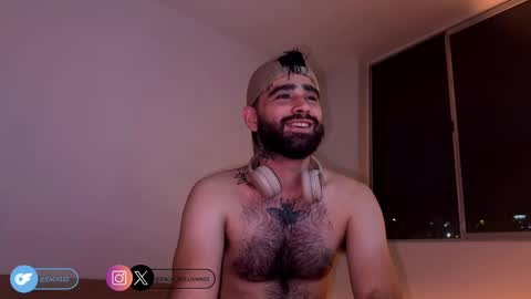 zack_sullivan22 online show from September 21, 2025, 2:02 am