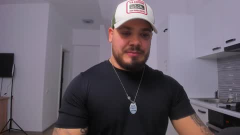 Zack online show from December 17, 2025, 10:27 pm