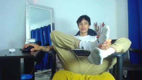 zack online show from February 5, 2025, 8:35 pm