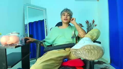 zack online show from February 28, 2025, 8:28 pm