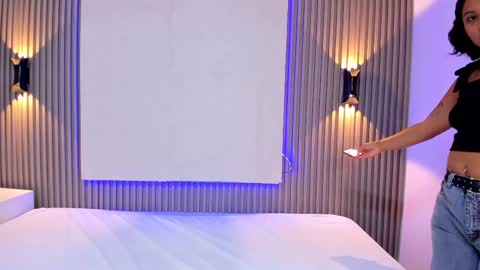 zafira online show from February 14, 2025, 11:53 am