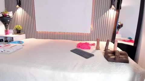 zafira online show from October 15, 2025, 12:05 pm