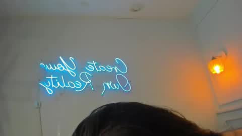 Zafiro  online show from March 26, 2026, 8:03 pm