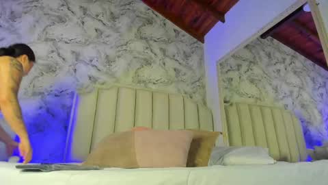 Snapshot of zafiiro_20 chatting on May 4, 2026, 7:21 pm Zafiro online show from May 4, 2026, 7:21 pm