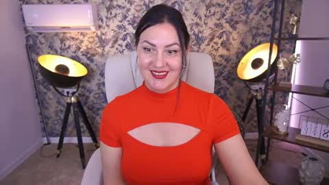Snapshot of zafiramoonn chatting on July 19, 2026, 2:10 pm Zafiramoonn online show from July 19, 2026, 2:10 pm