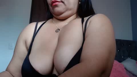 Zahi ... wants to play with everyone...yessss online show from September 8, 2025, 8:19 pm