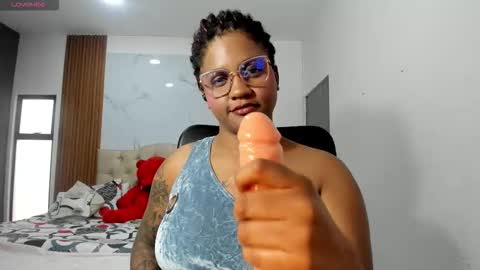 zahra_rose online show from March 20, 2026, 9:19 pm