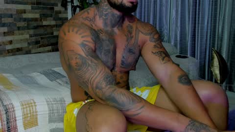 INSTAGRAM yormanfit7 online show from December 18, 2024, 9:58 am