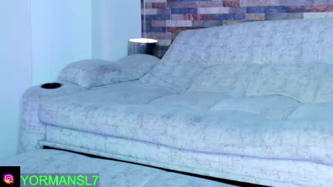 INSTAGRAM yormanfit7 online show from October 8, 2025, 11:08 am