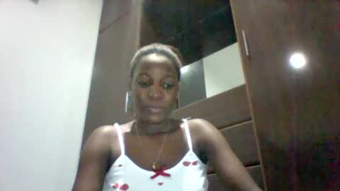 zainxxxx online show from April 19, 2026, 6:32 pm