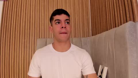 zamir online show from March 11, 2025, 7:58 pm