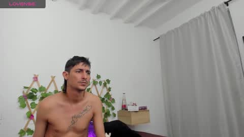 Zamu online show from March 12, 2025, 3:02 am