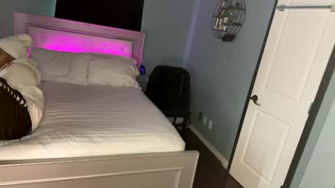 Edii online show from December 8, 2024, 8:47 pm