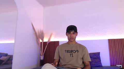 Zander online show from January 31, 2025, 2:07 pm