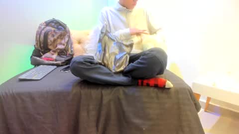 Snapshot of zane_belville chatting on June 20, 2026, 11:24 am Zane Belville online show from June 20, 2026, 11:24 am