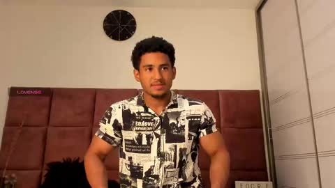 Zane Lux online show from February 26, 2025, 12:03 pm