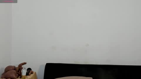 Zane Lux online show from November 30, 2025, 2:21 pm