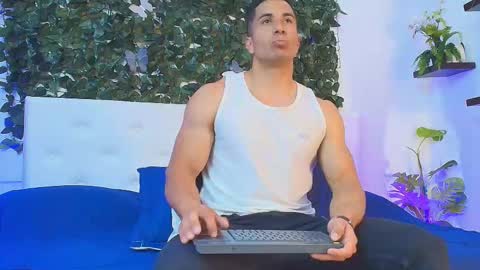 zanemaverick online show from October 14, 2025, 12:06 pm