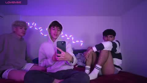 Tiiago Mallz online show from December 29, 2024, 7:39 am